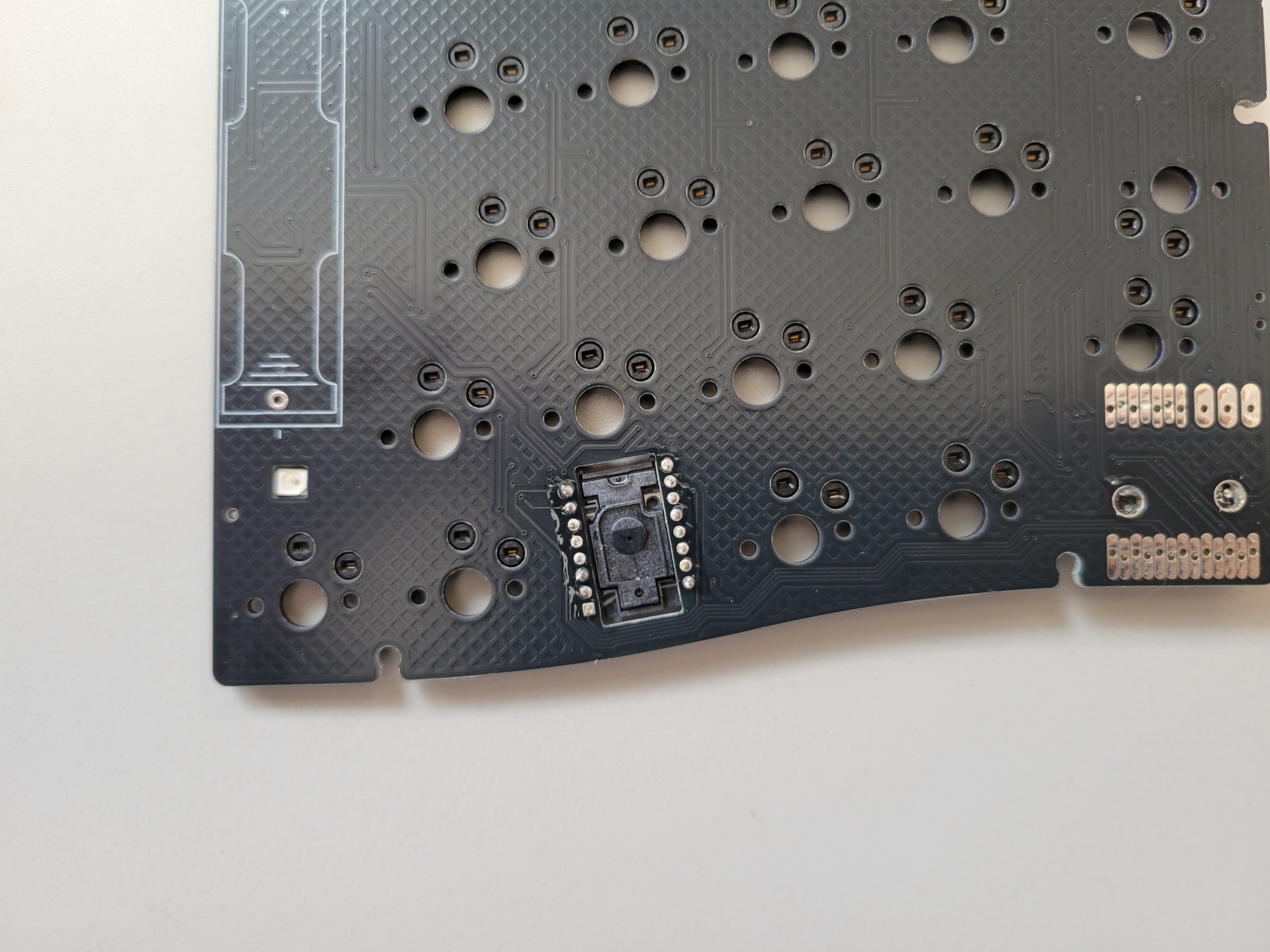 センサーレンズ取り付け