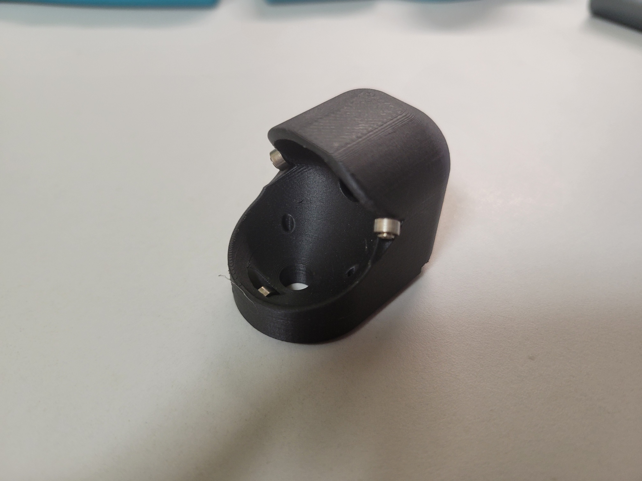 トラックボールケースの組み立て 1