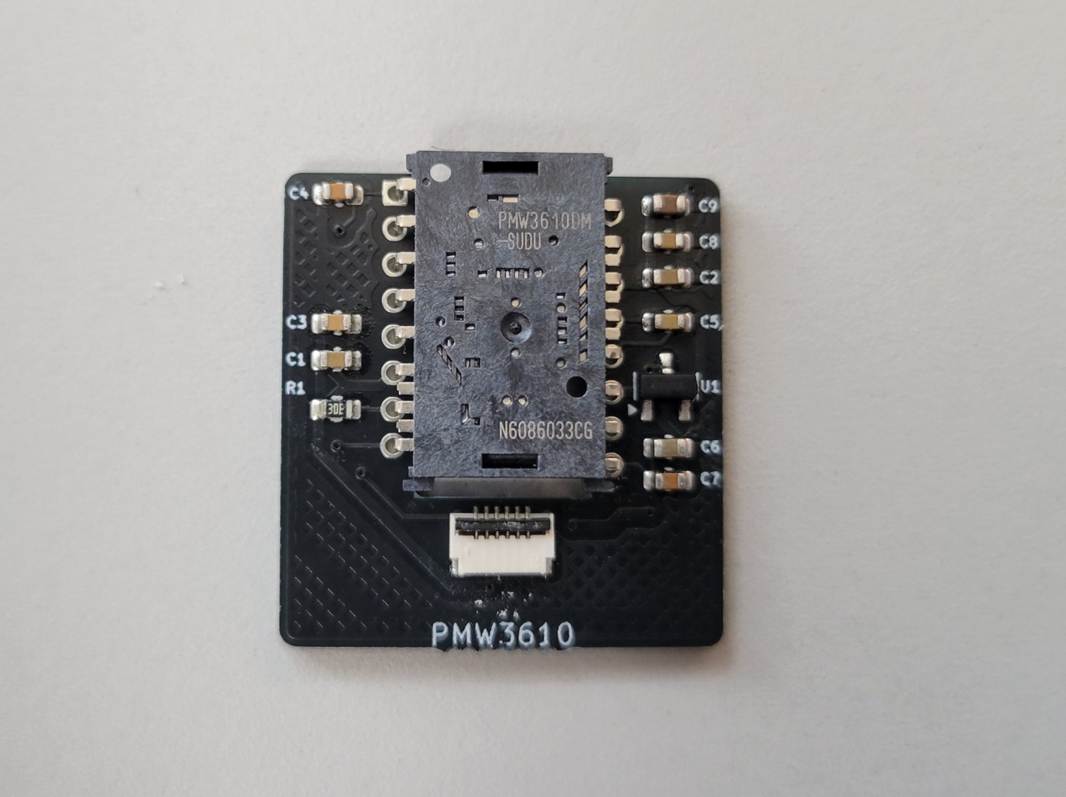 PMW3610センサーの取り付け 1